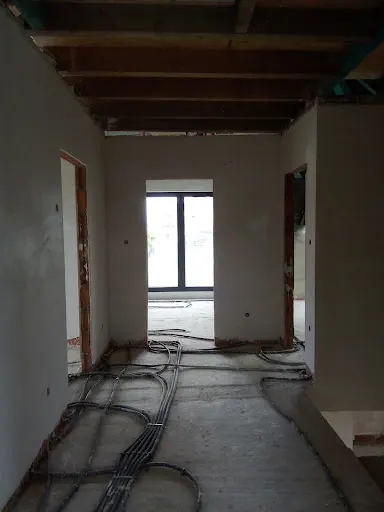 TD TYNKI MASZYNOWE ‍ - Tynki maszynowe gipsowe oraz hybrydowe cementowo-gipsowe